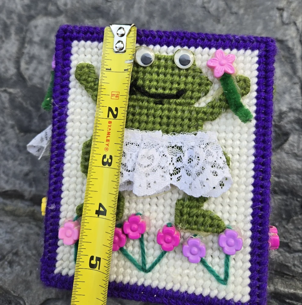 Handcrafted Frog Design Needlepoint Tissue Box Cover